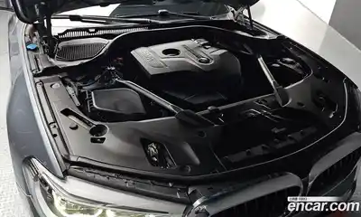 BMW 5-Series 2018 2.0 Автомат в Москве № 189852, миниатюра 2