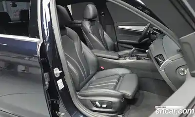 BMW 5-Series 2018 2.0 Автомат в Москве № 190108, миниатюра 11