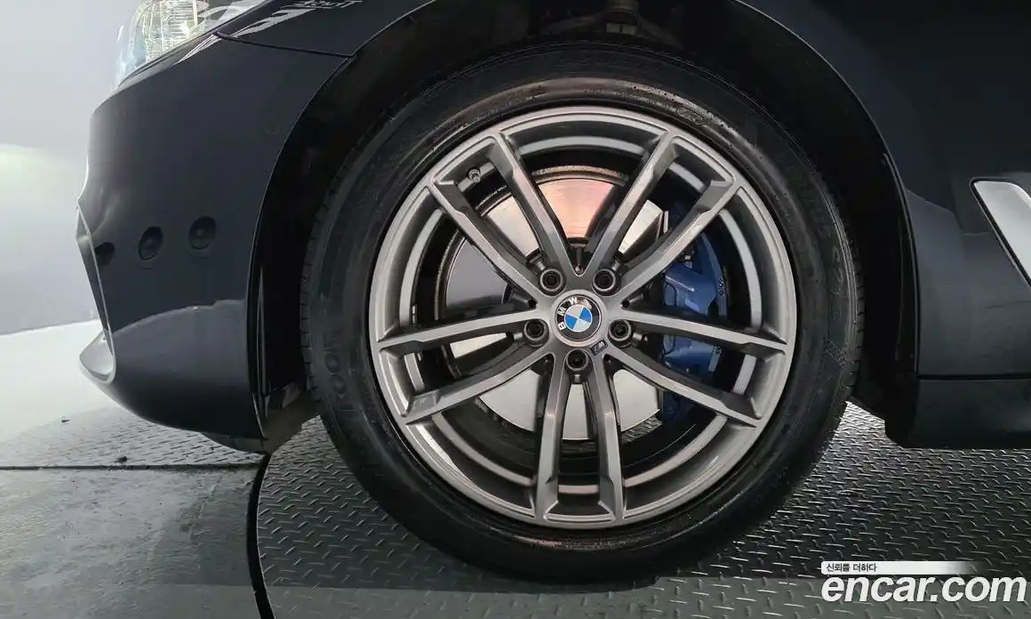 BMW 5-Series 2018 2.0 Автомат в Москве № 190108, фото 19