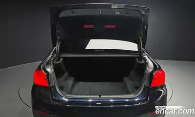 BMW 5-Series 2018 2.0 Автомат в Москве № 190108, миниатюра 2