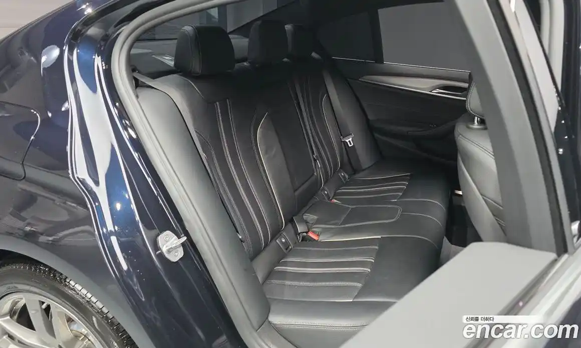 BMW 5-Series 2018 2.0 Автомат в Москве № 190108, фото 8