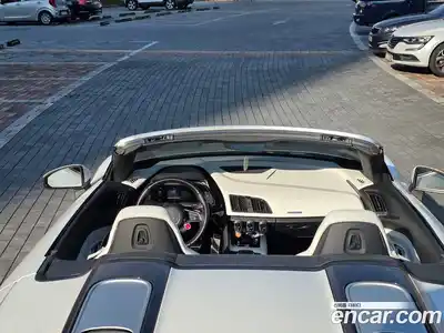 Audi R8 2020 5.2 Робот в Москве № 191976, миниатюра 11