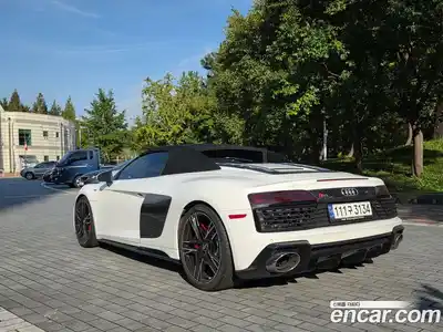 Audi R8 2020 5.2 Робот в Москве № 191976, миниатюра 4