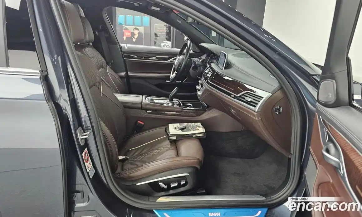 BMW 7-Series 2016 3.0 Автомат в Москве № 193005, фото 3