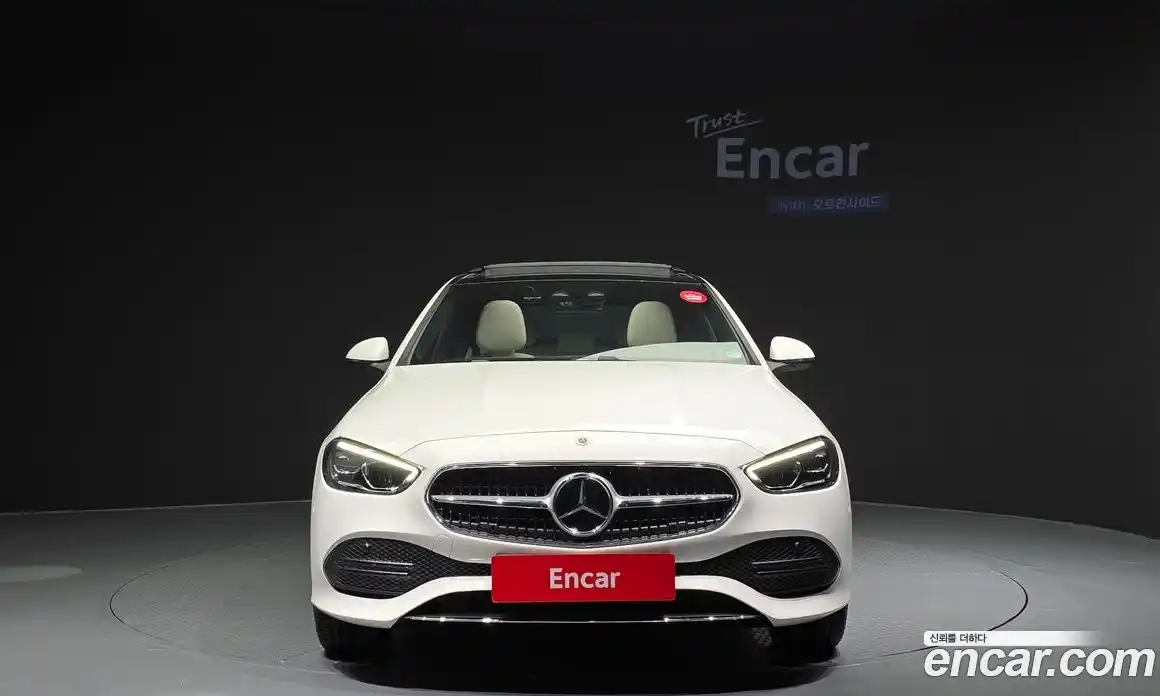 Mercedes-Benz C-Class 2025 2.0 Автомат в Москве № 193633, фото 3