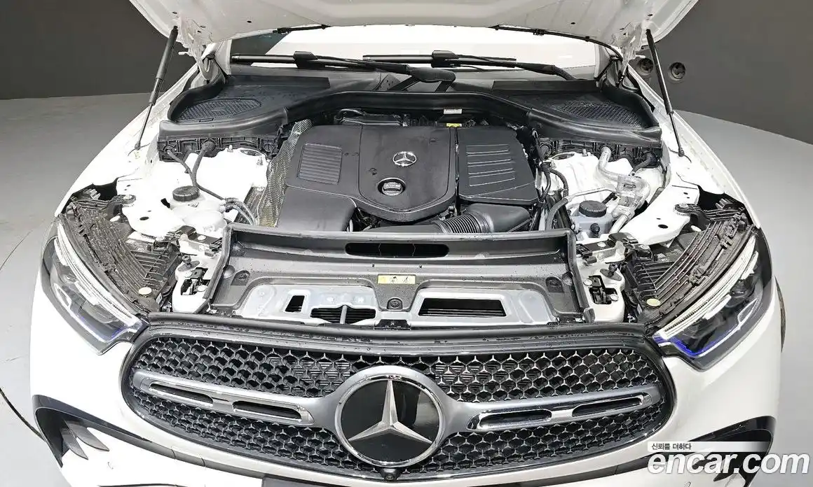 Mercedes-Benz GLC-Class 2025 2.0 Автомат в Москве № 193836, фото 11