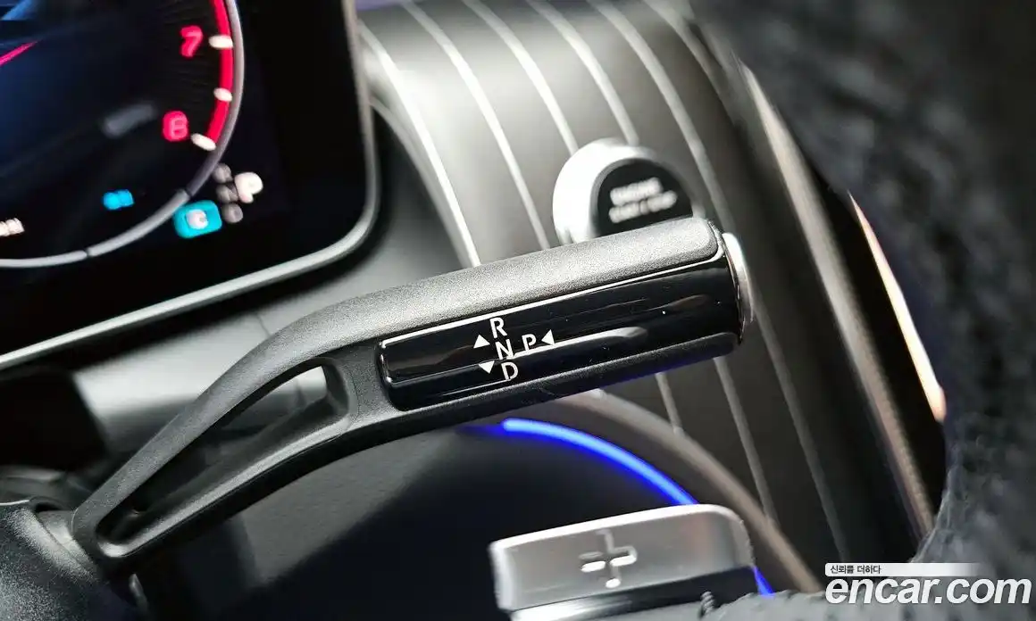 Mercedes-Benz GLC-Class 2025 2.0 Автомат в Москве № 193836, фото 13