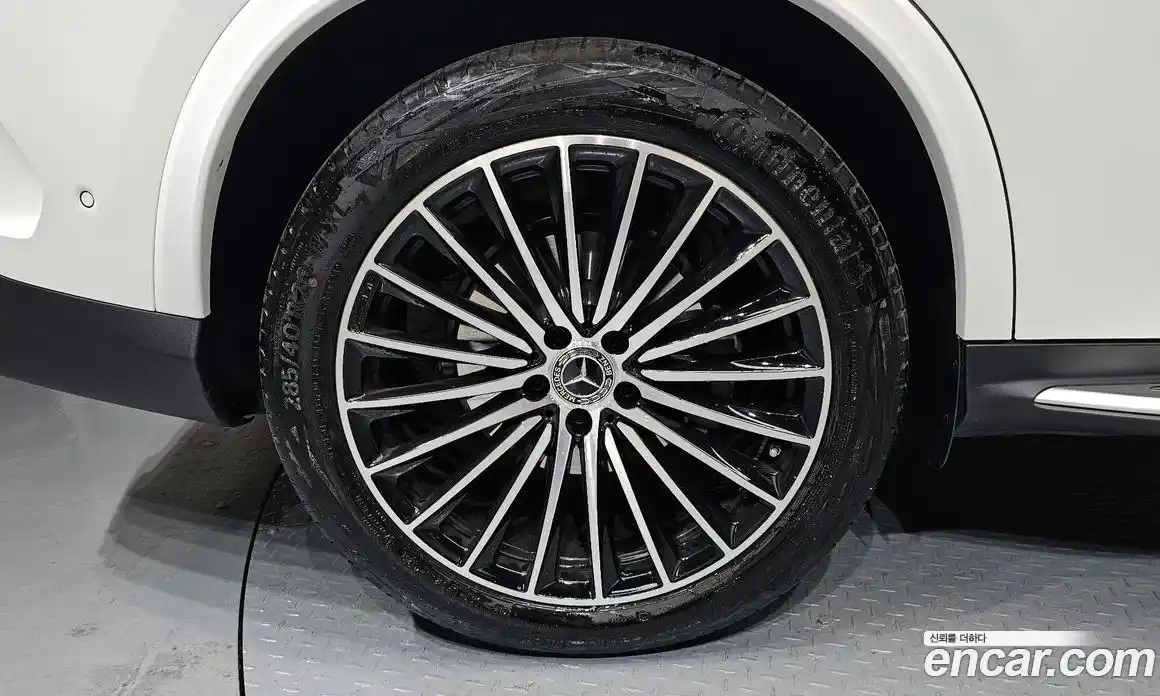 Mercedes-Benz GLC-Class 2025 2.0 Автомат в Москве № 193836, фото 3