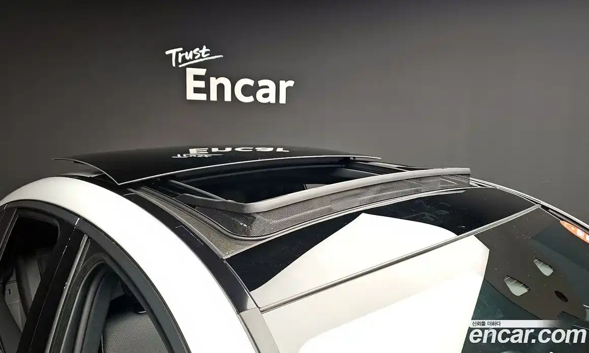 Mercedes-Benz GLC-Class 2025 2.0 Автомат в Москве № 193836, фото 4