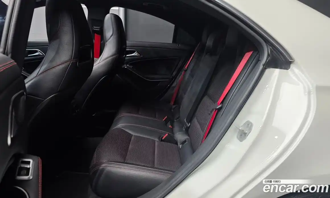 Mercedes-Benz CLA-Class 2016 2.0 Автомат в Москве № 194561, фото 8