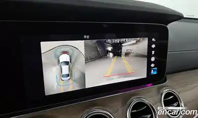 Mercedes-Benz E-Class 2022 1.9 Автомат в Москве № 195152, миниатюра 11