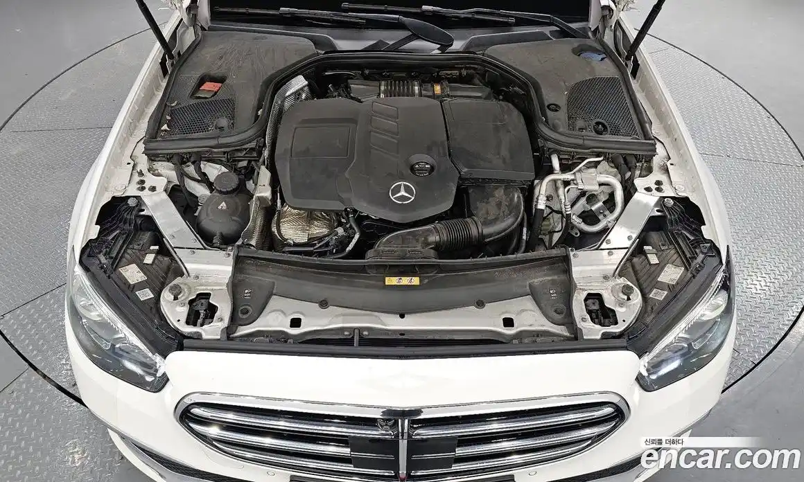 Mercedes-Benz E-Class 2022 1.9 Автомат в Москве № 195152, фото 13