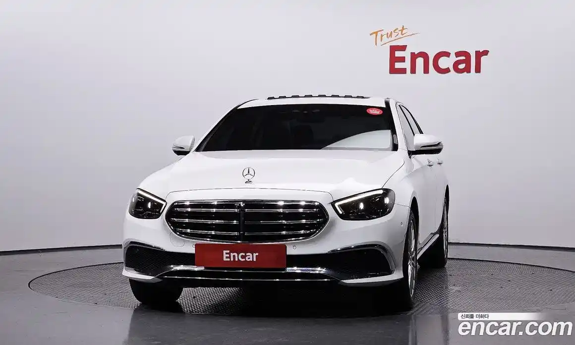 Mercedes-Benz E-Class 2022 1.9 Автомат в Москве № 195152, фото 17