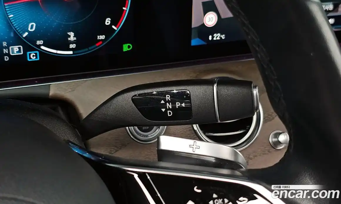 Mercedes-Benz E-Class 2022 1.9 Автомат в Москве № 195152, фото 4