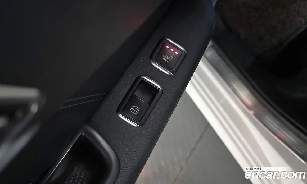 Mercedes-Benz E-Class 2014 3.5 Автомат в Москве № 195420, фото 15