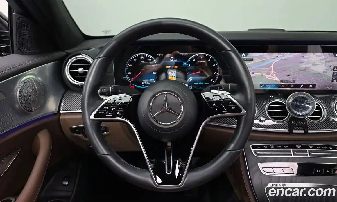 Mercedes-Benz E-Class 2021 2.0 Автомат в Москве № 195466, фото 13