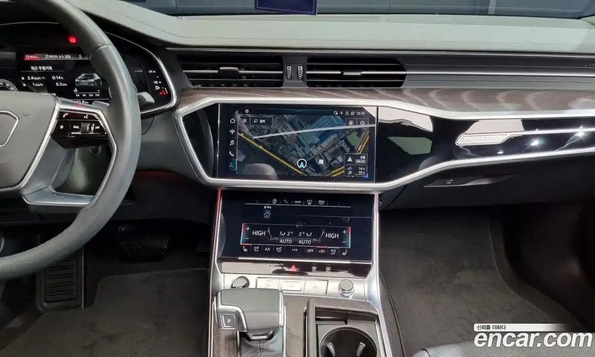 Audi A6 2023 2.0 Автомат в Москве № 196146, фото 1