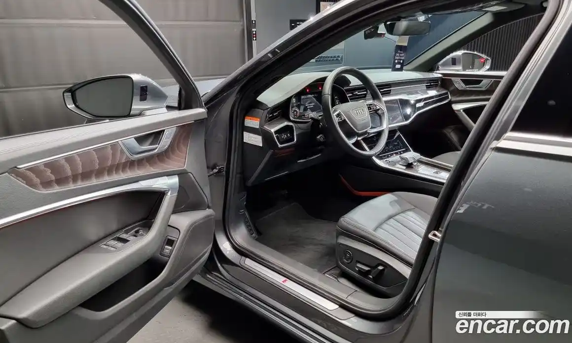 Audi A6 2023 2.0 Автомат в Москве № 196146, фото 13