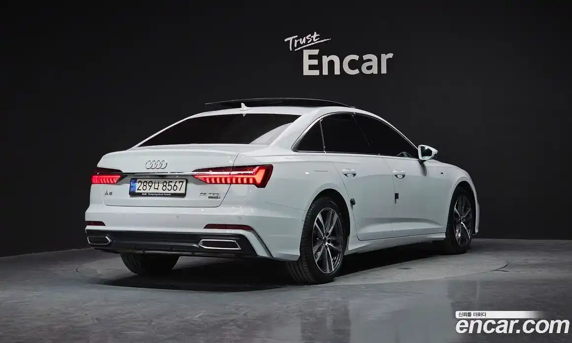 Audi A6 2022 2.0 Автомат в Москве № 196171, фото 2