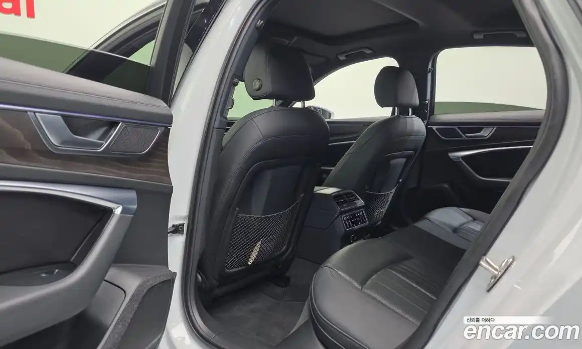 Audi A6 2020 2.0 Автомат в Москве № 196400, фото 17