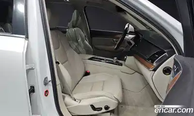 Volvo XC90 2017 2.0 Автомат в Москве № 197095, миниатюра 11