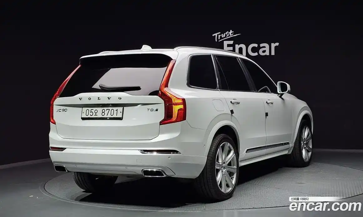 Volvo XC90 2017 2.0 Автомат в Москве № 197095, фото 13