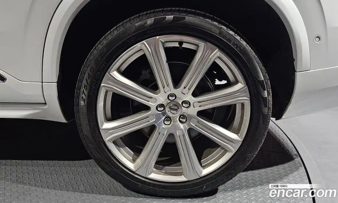 Volvo XC90 2017 2.0 Автомат в Москве № 197095, фото 17