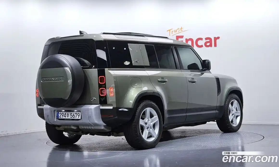 Land Rover Defender 2020 2.0 Автомат в Москве № 198117, фото 16