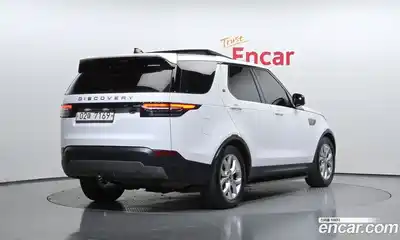 Land Rover Discovery 2018 2.0 Автомат в Москве № 198310, миниатюра 2