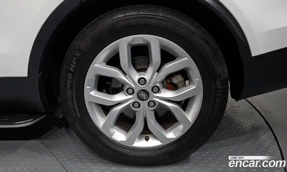 Land Rover Discovery 2018 2.0 Автомат в Москве № 198310, фото 5