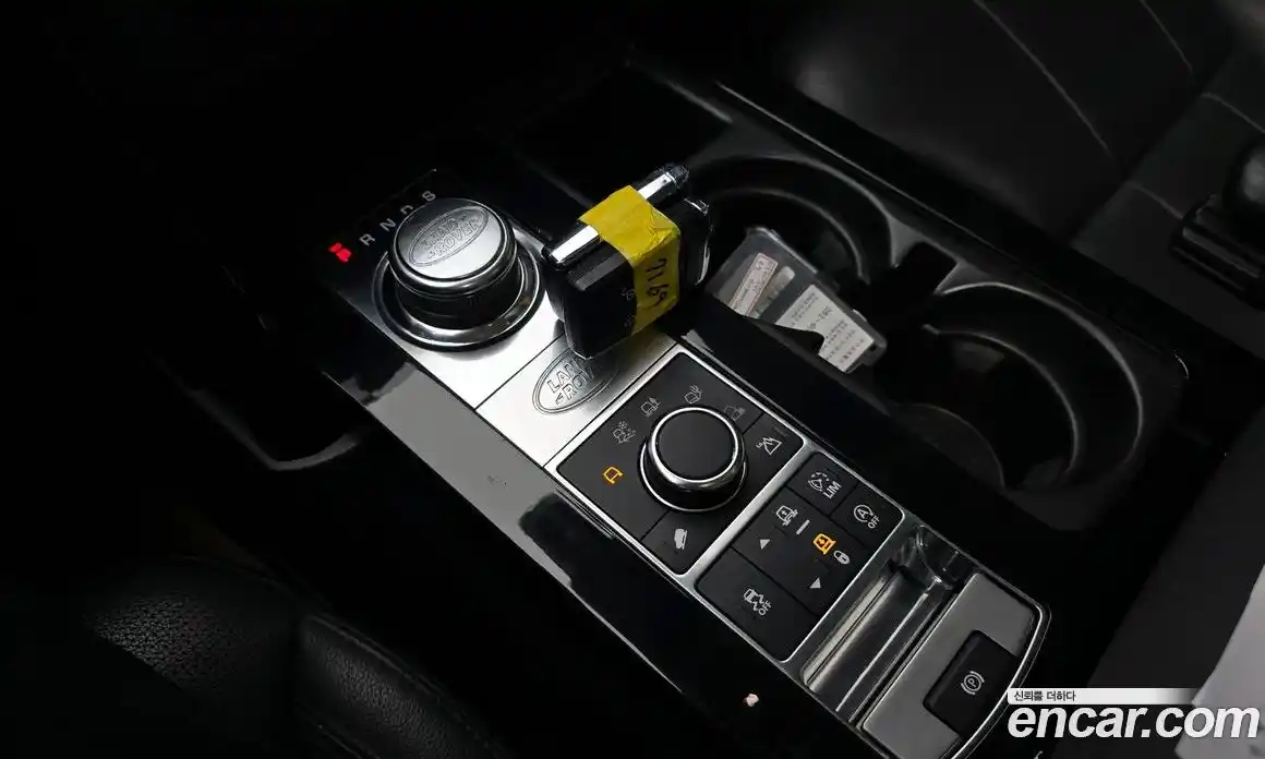 Land Rover Discovery 2018 2.0 Автомат в Москве № 198310, фото 9