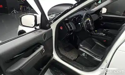 Land Rover Discovery 2018 2.0 Автомат в Москве № 198310, миниатюра 10