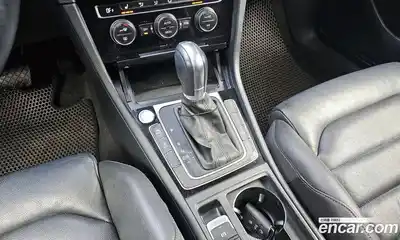 Volkswagen Golf, 2015