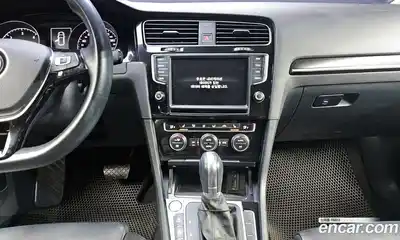 Volkswagen Golf 2015 2.0 Автомат в Москве № 199234, миниатюра 12