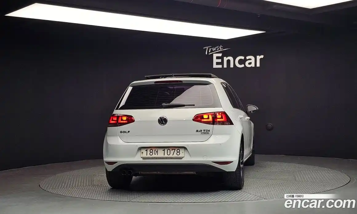 Volkswagen Golf 2015 2.0 Автомат в Москве № 199234, фото 16