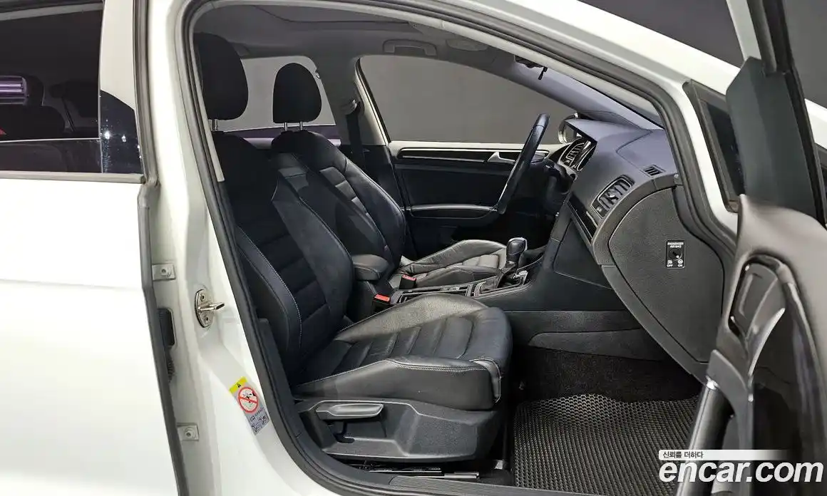 Volkswagen Golf 2015 2.0 Автомат в Москве № 199234, фото 3