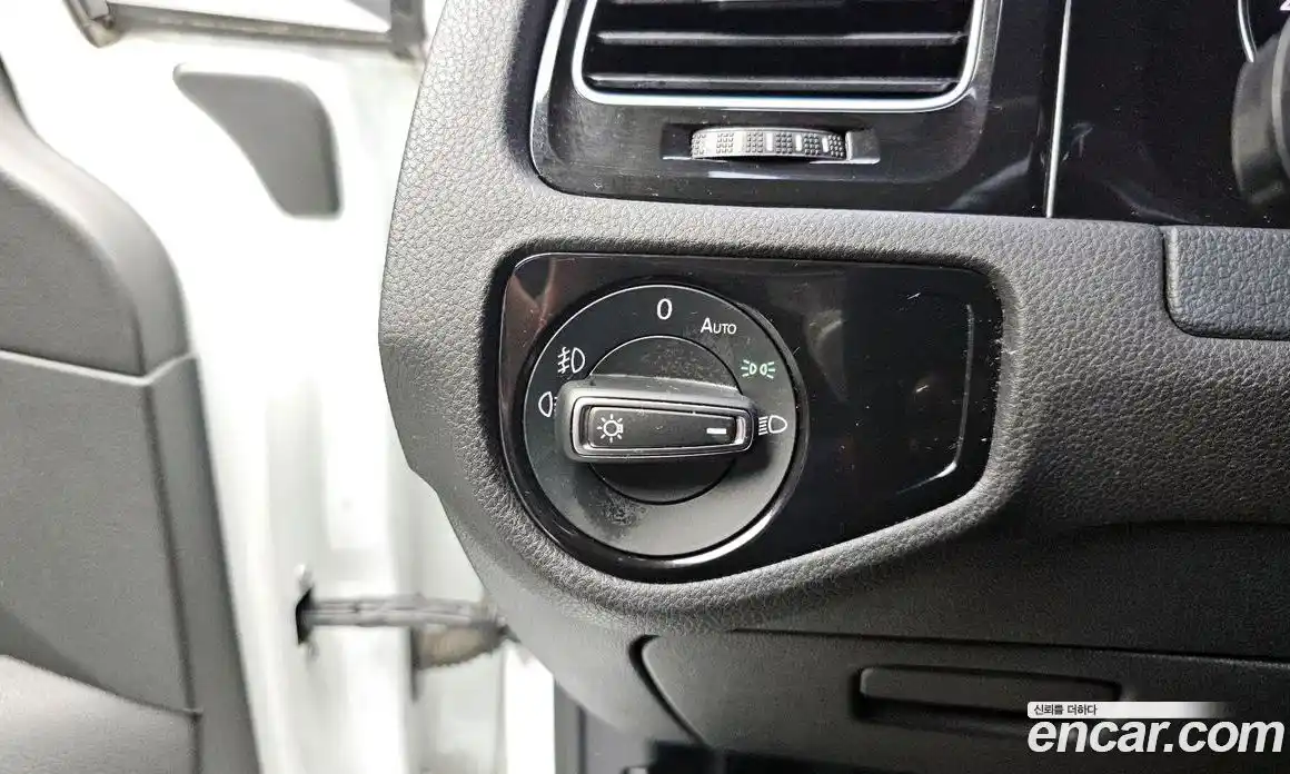 Volkswagen Golf 2015 2.0 Автомат в Москве № 199234, фото 6