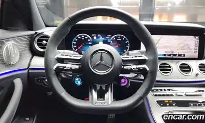 Mercedes-Benz E-Class 2023 3.0 Автомат в Москве № 200303, миниатюра 4