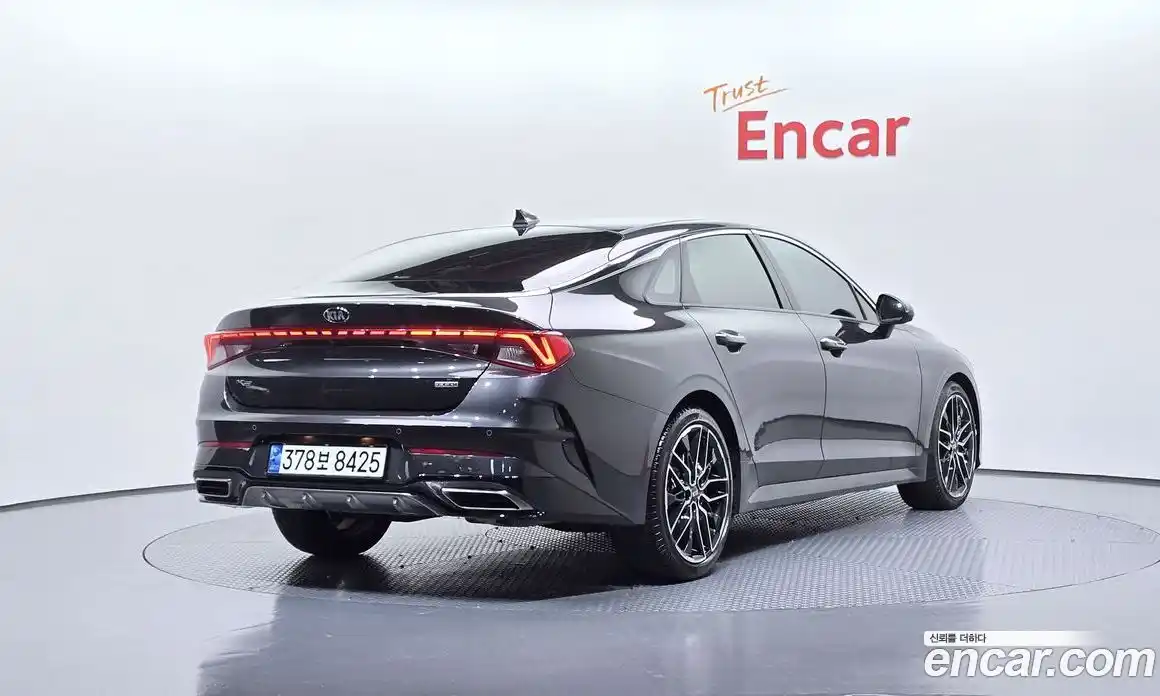 Kia K5 2021 1.6 Автомат в Москве № 20732, фото 2