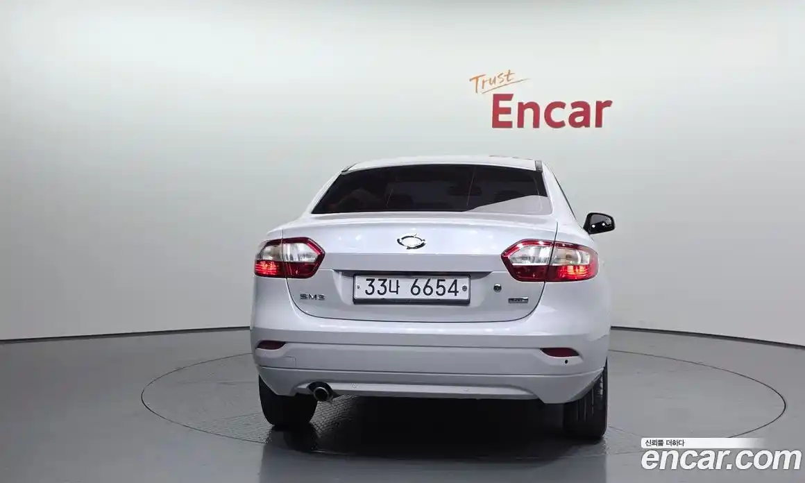 Renault SM3 2017 1.6 Автомат в Москве № 207553, фото 11