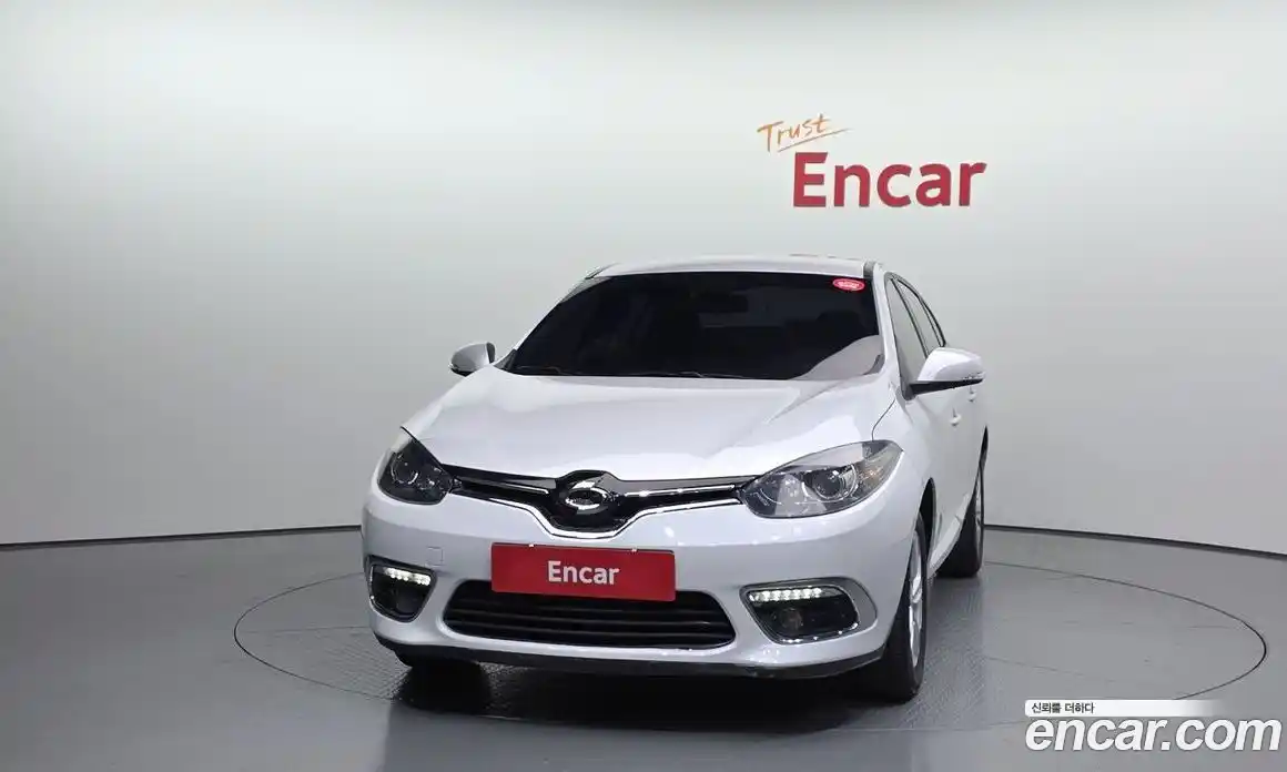 Renault SM3 2017 1.6 Автомат в Москве № 207553, фото 18