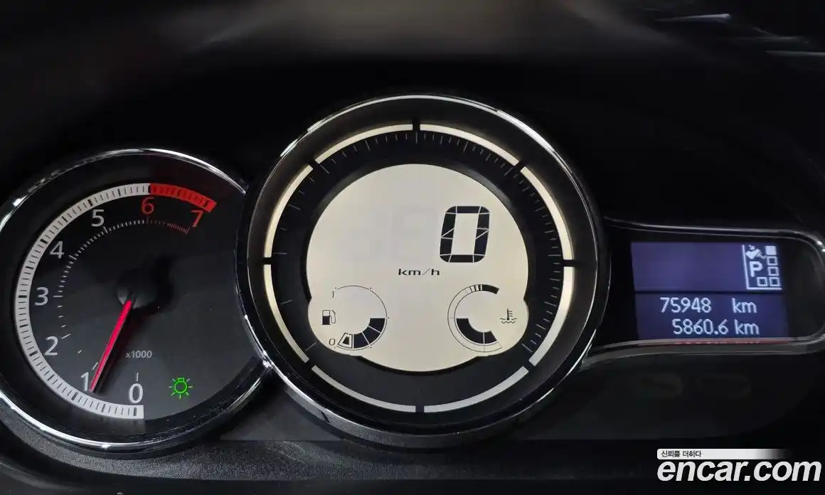 Renault SM3 2017 1.6 Автомат в Москве № 207553, фото 20