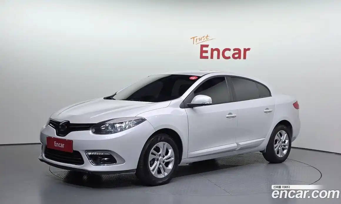 Renault SM3 2017 1.6 Автомат в Москве № 207553, фото 9