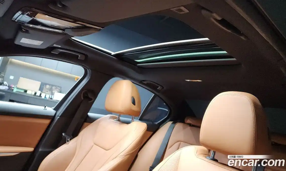 BMW 3-Series 2023 2.0 Автомат в Москве № 210427, фото 17