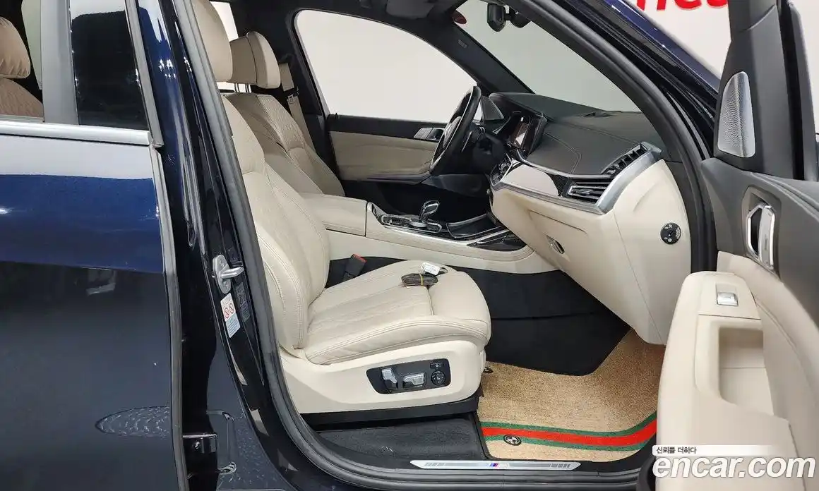 BMW X7 2022 3.0 Автомат в Москве № 211546, фото 11