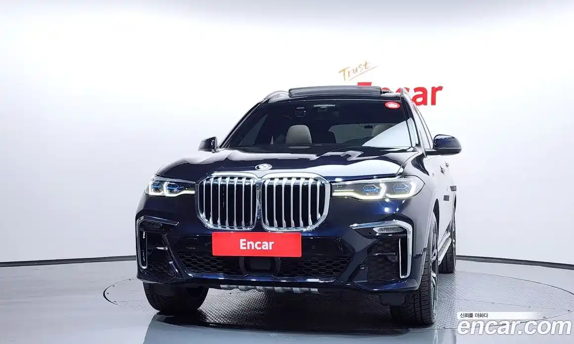 BMW X7 2022 3.0 Автомат в Москве № 211546, фото 3