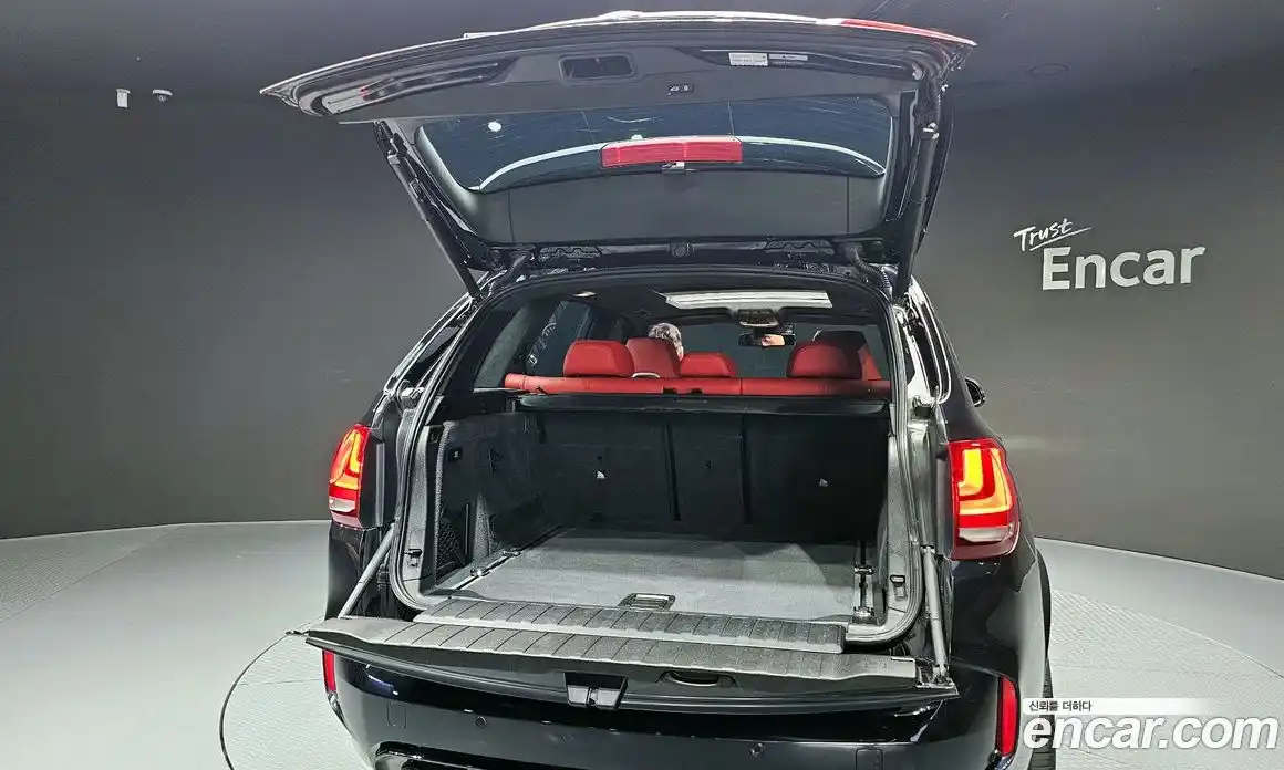 BMW X5M 2016 4.4 Автомат в Москве № 211780, фото 19