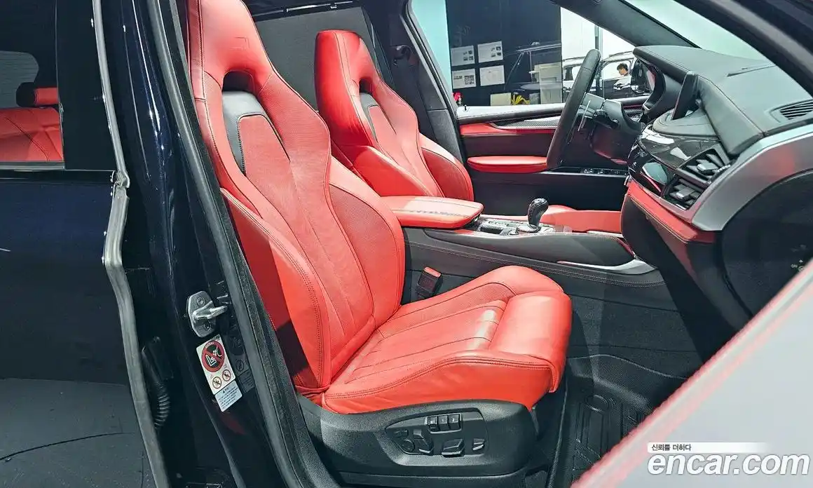 BMW X5M 2016 4.4 Автомат в Москве № 211780, фото 8