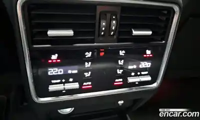 Porsche Cayenne 2023 3.0 Автомат в Москве № 213131, миниатюра 2