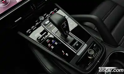 Porsche Cayenne 2023 3.0 Автомат в Москве № 213131, миниатюра 4